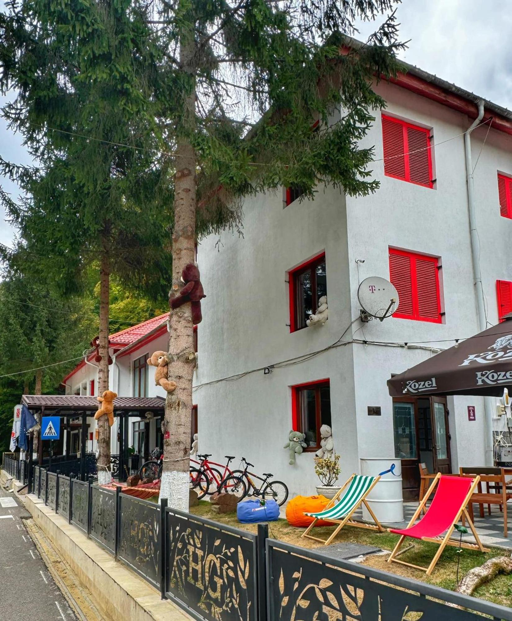 Hotel Galma Moroeni Exteriér fotografie